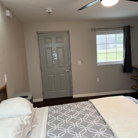 Nightshade Inn & Gardens Camillus 외부 사진